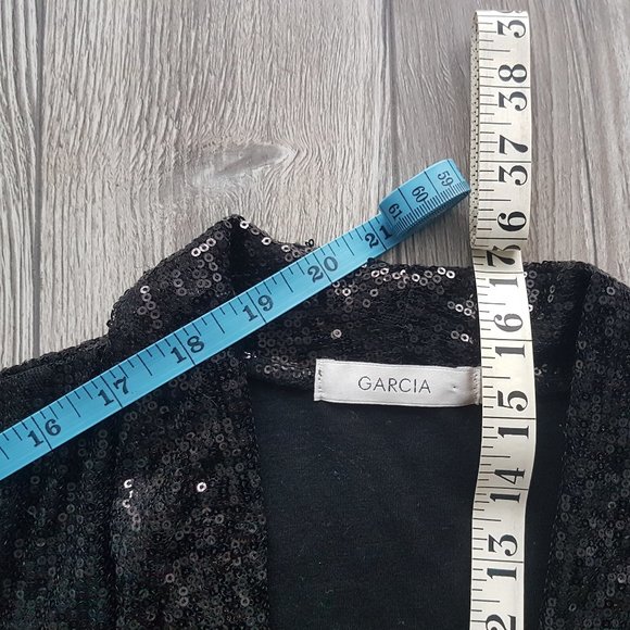 Cropped Festive / Party / New Year Sequin Cardigan - Picture 4 of 8